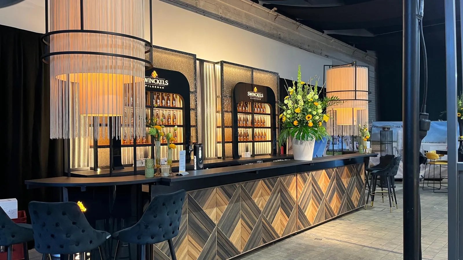 Swinckels lounge & Container